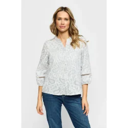 Bl�m�nstret 2-Biz Liza skjorte med paisley print vist forfra p� model