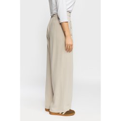 Sideprofil af de lette Ofelia bukser med dekorative detaljer