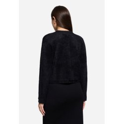 Smart cardigan p� model bagfra