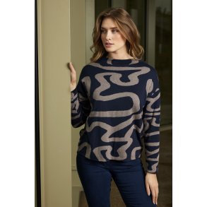 Sort Sunday strikbluse med sandfarvet mnster vist p model