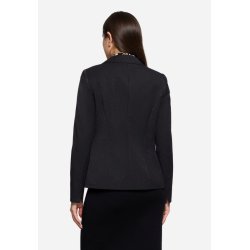Bagsidevisning af den sorte Betty Barclay blazer p� model, der fremh�ver det flotte snit