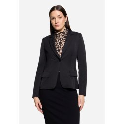 Model i sort Betty Barclay blazer med sm� sorte sten og skr�ddersyet pasform, vist forfra