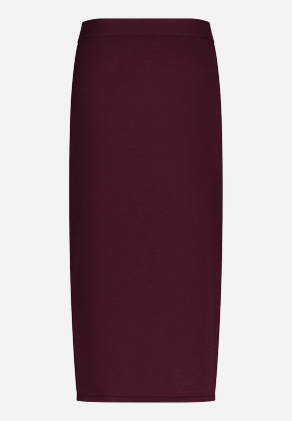 Lang strikket nederdel i ensfarvet bordeaux vist forfra &ndash; klassisk maxinederdel til damer