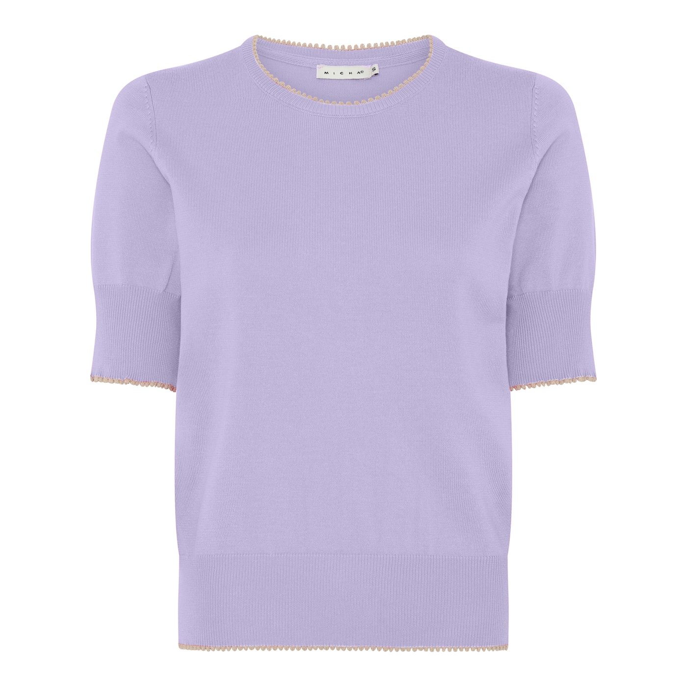 Feminin lavendelfarvet Micha strik t-shirt med sandfarvede detaljer og puff�rmer