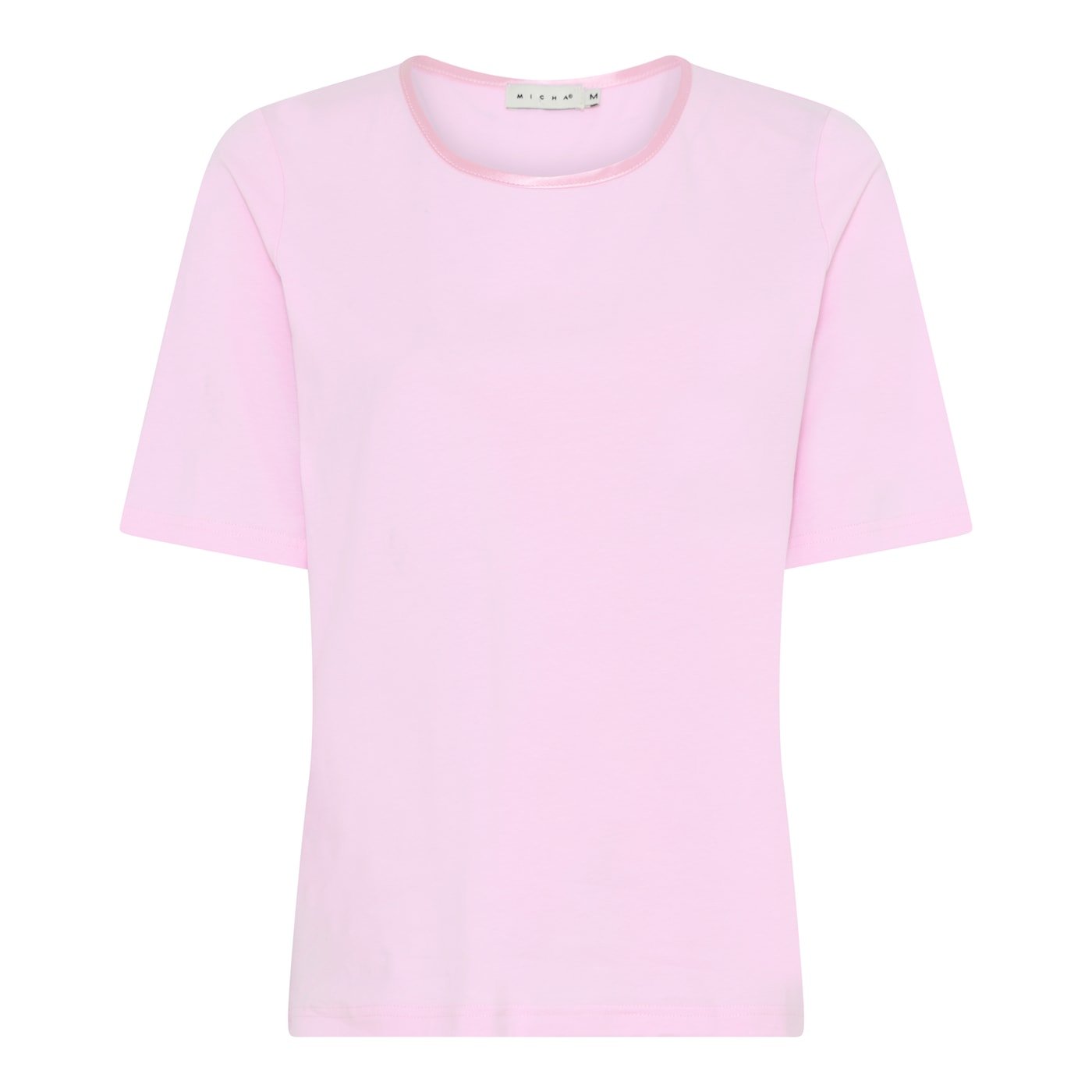 Klassisk lyser�d Micha t-shirt med fin satinkant i halsudsk�ringen vist p� model