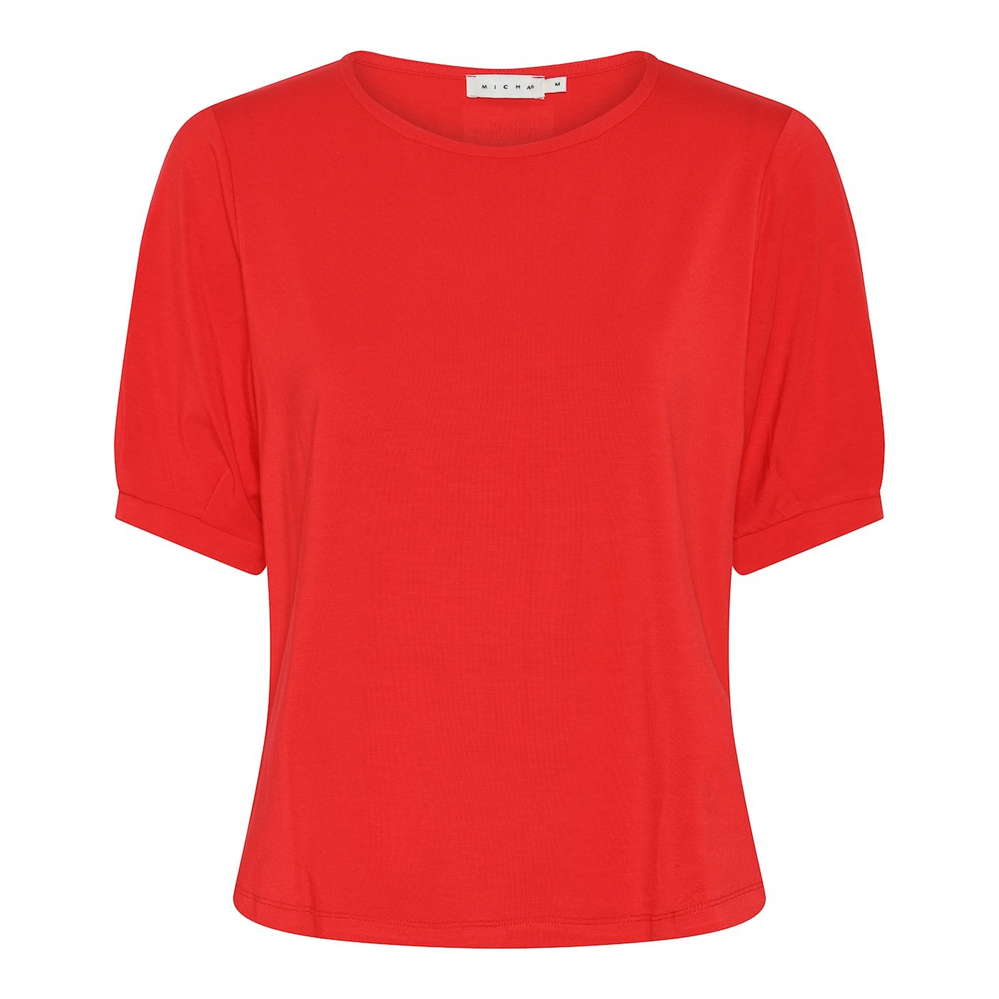 Produktbillede af ensfarvet r�d Micha bluse i bl�d viskose med rynk ved skulderen