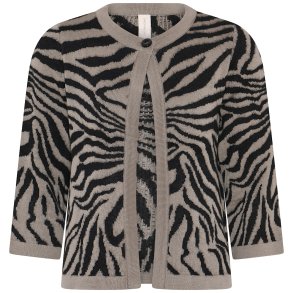 Brun m�nstret strikcardigan fra Skovhuus med tigerstriber og en enkelt knap ved halsen